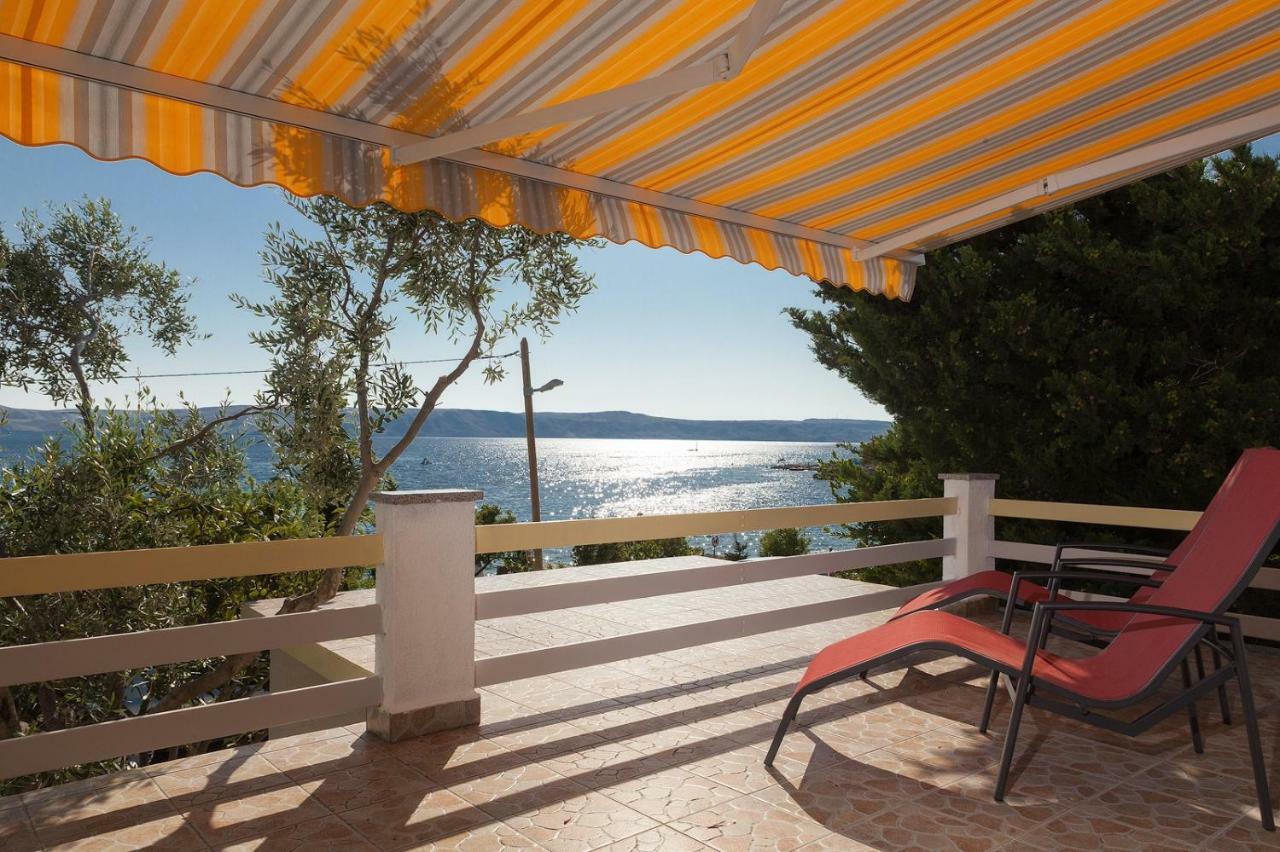 Apartment Milka By The Sea Karlobag Εξωτερικό φωτογραφία