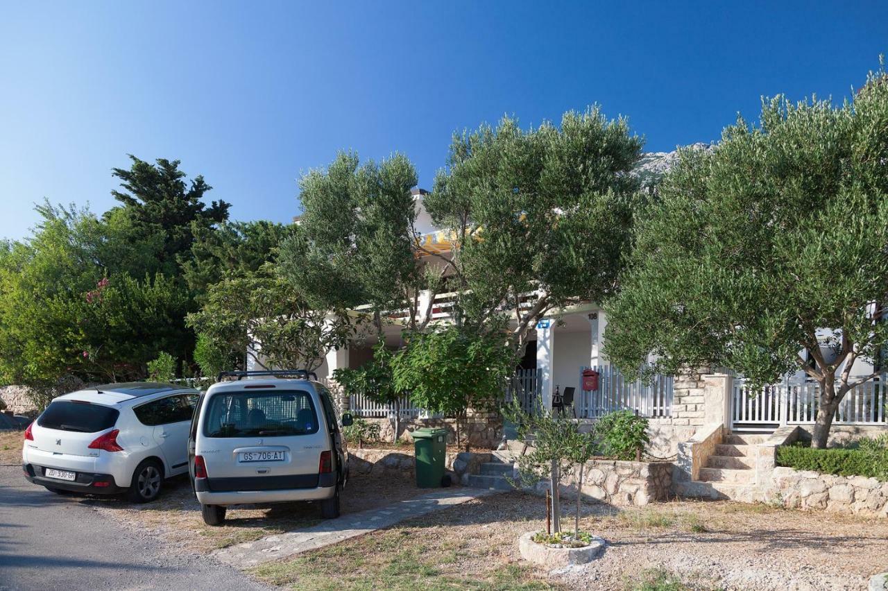 Apartment Milka By The Sea Karlobag Εξωτερικό φωτογραφία