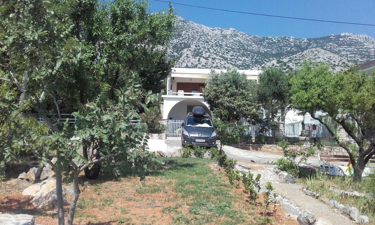 Apartment Milka By The Sea Karlobag Εξωτερικό φωτογραφία